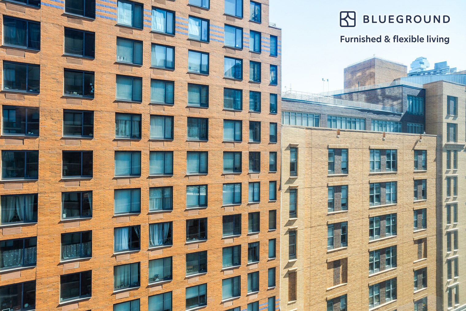 Building Photo - 400 Chambers St
