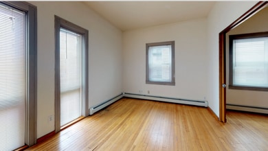 Building Photo - 10 Langdon St