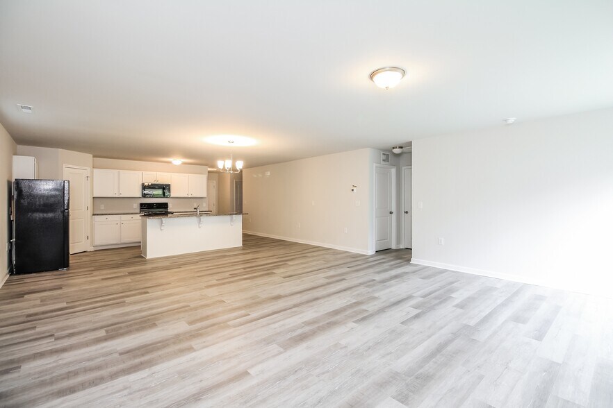 Building Photo - 2949 Ember Brook Ct
