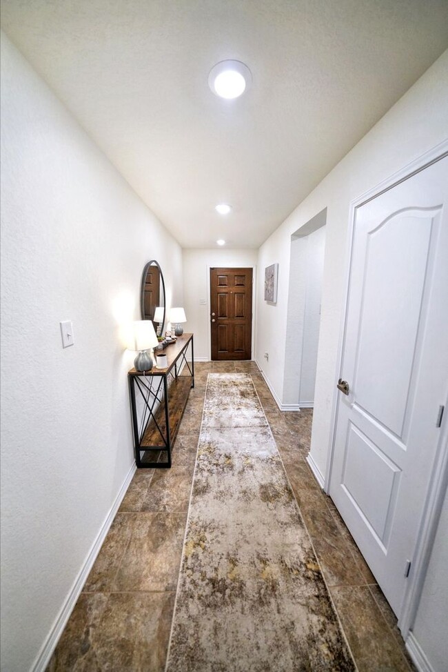 Building Photo - Charming 3-Bedroom Home in Meadows of Copp...