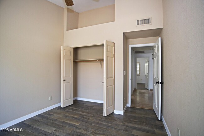 Building Photo - 10575 E Mission Ln
