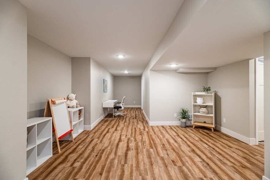 Basement 3 - W198N5020 Hickory St