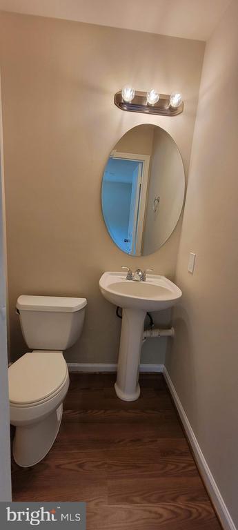 Building Photo - 5801 Folgate Ct