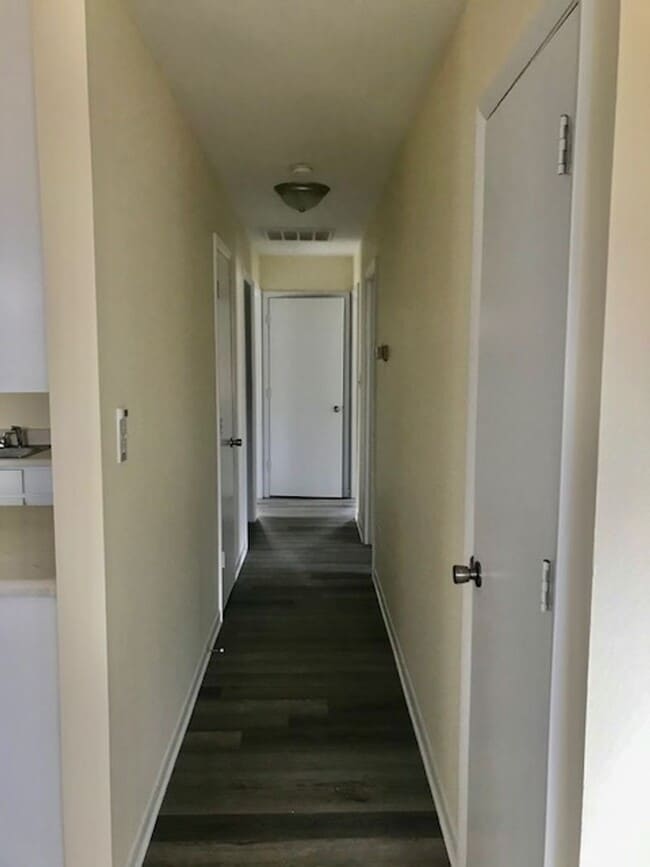 Building Photo - Must see this Adorable 3 bedroom 1 bath home in a Cu Da Sac. Conveniently close to Uptown, NODA, ...