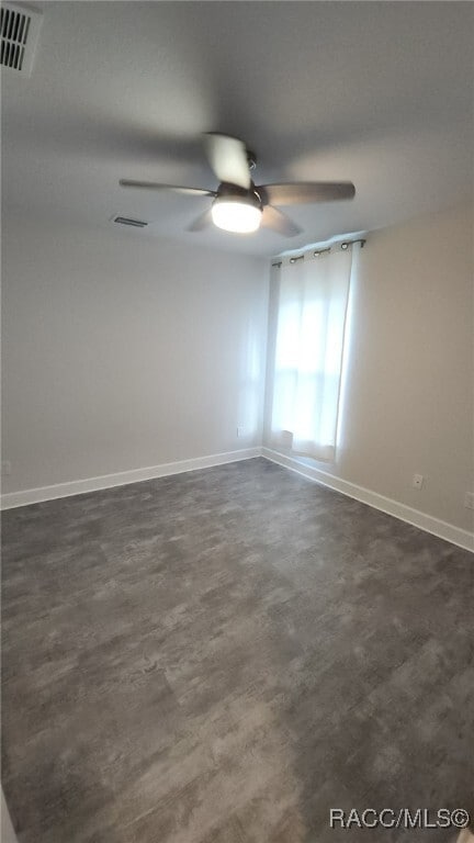 Building Photo - 23 Lone Pine St