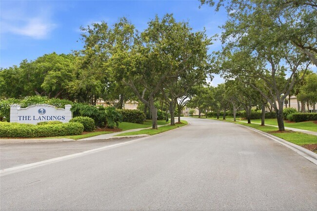 Building Photo - 2293 NW 170th Ave