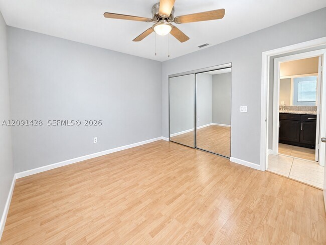Building Photo - 22344 Palomita Dr
