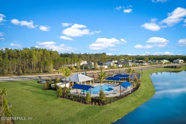 Building Photo - 10961 Stapleton Dr