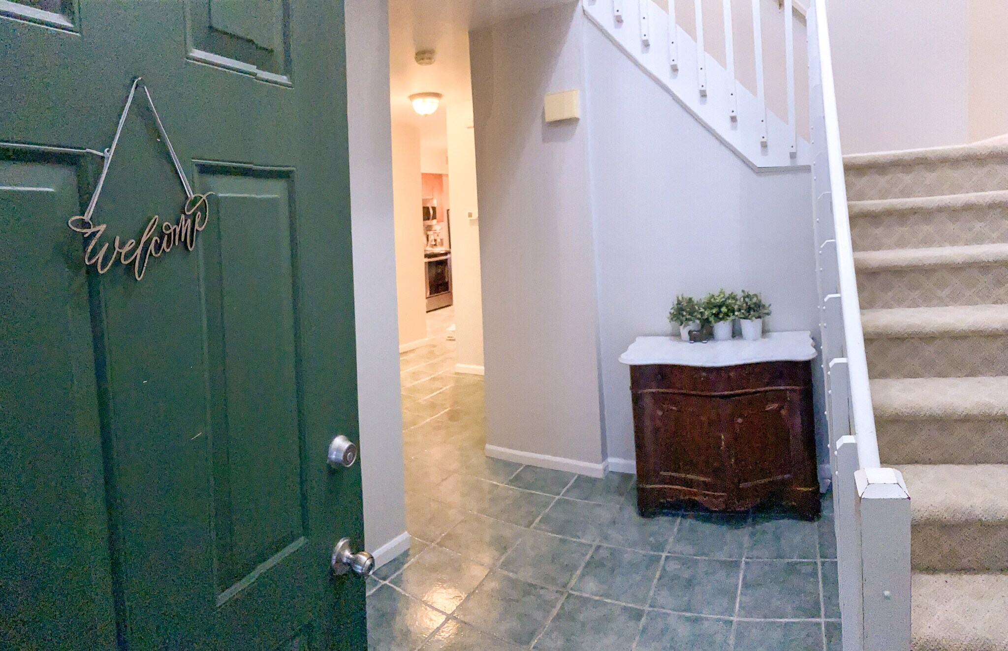 Building Photo - 46 Deer Run Dr