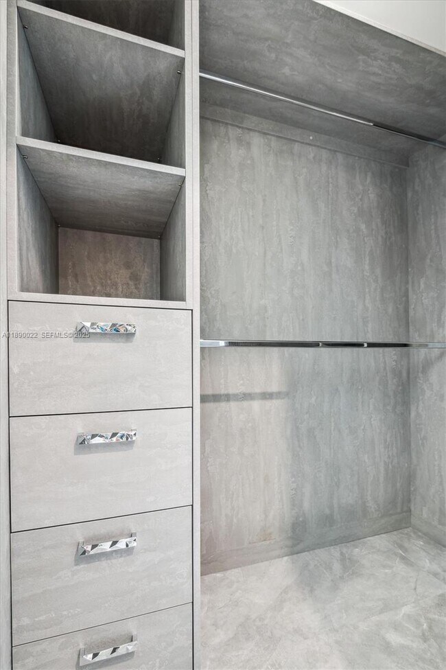 Building Photo - 330 Sunny Isles Blvd