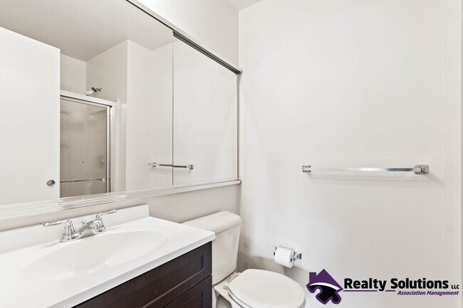 Building Photo - 454 Atlanta Court