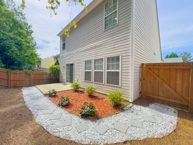 Building Photo - 3025 Oxwell Dr NW