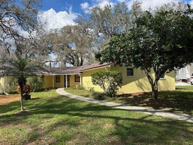 Primary Photo - 38651 Tarr Dr