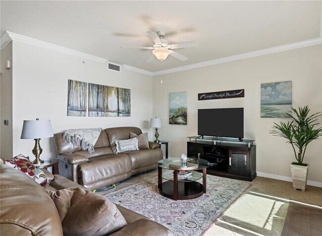 Building Photo - 16814 Vardon Ter