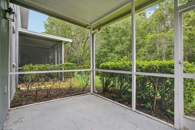 Building Photo - 18181 Paradise Point Dr