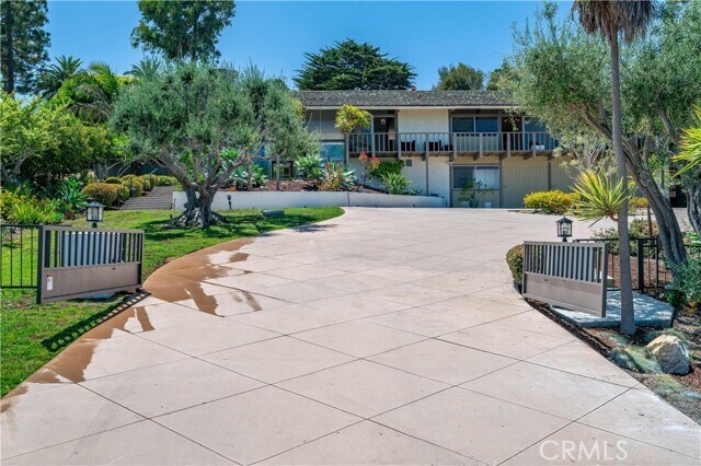 Building Photo - 1500 Paseo Del Mar