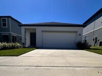 Building Photo - 2912 Poppy Ave