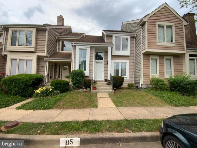 Building Photo - 1040 Trevino Ln