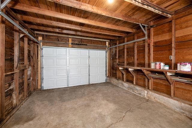 Building Photo - 2308 N Edgewood Terrace