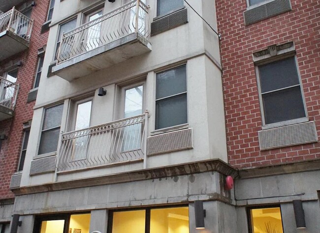 Building Photo - 41-32 44th St
