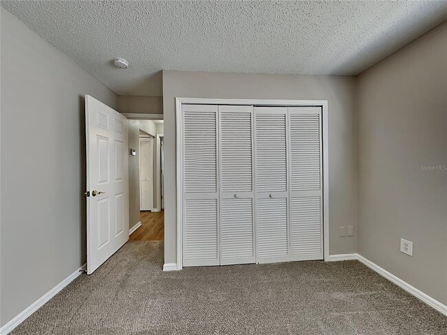 Building Photo - 5144 Drury Ct