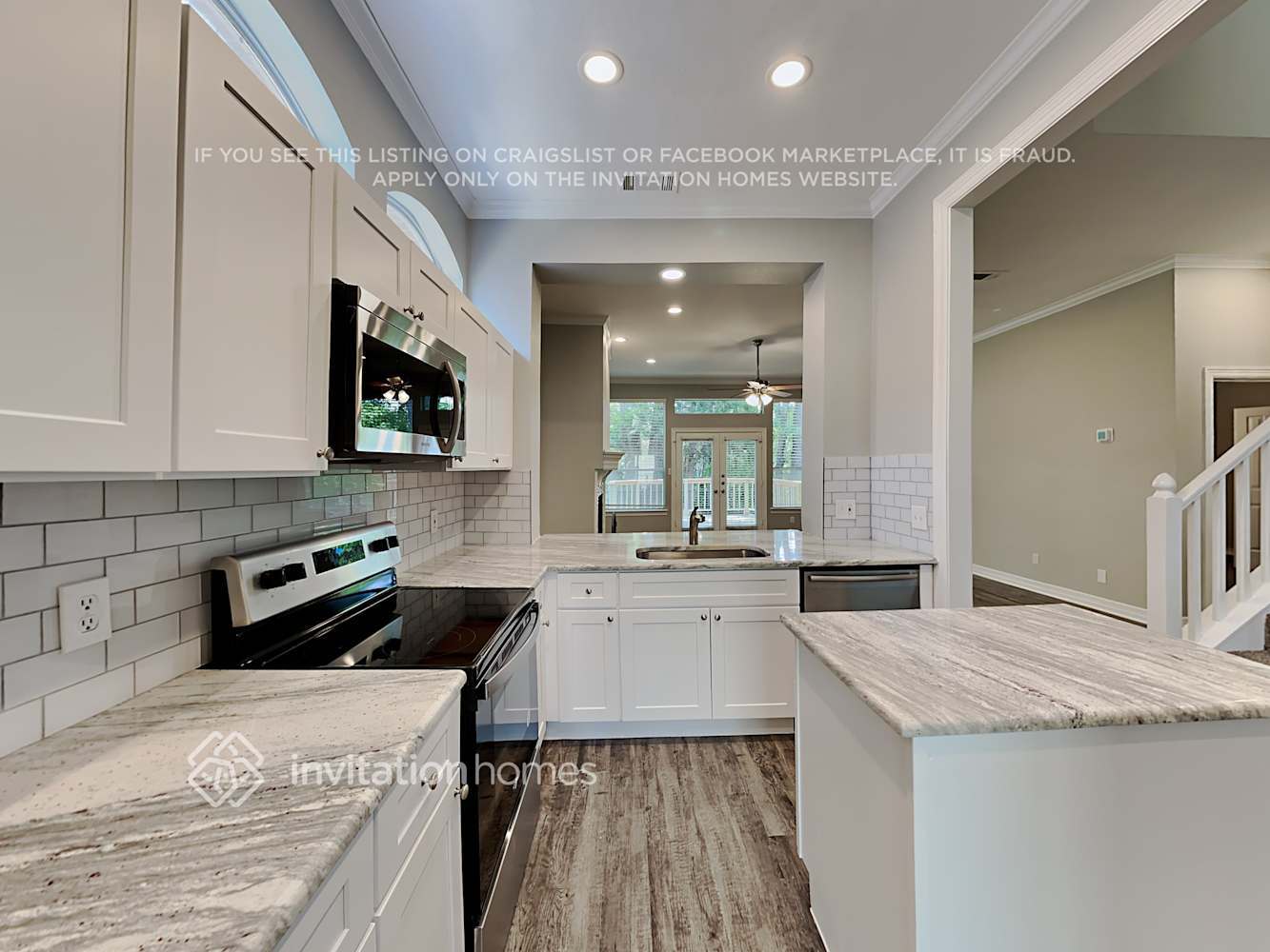 Building Photo - 317 Valiant Dr