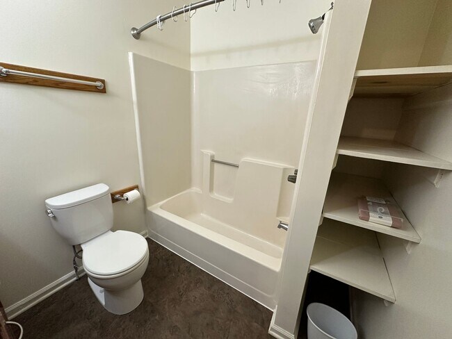 Building Photo - Radford; Three Bedroom, Two Bath partially furnished Townhome available now
