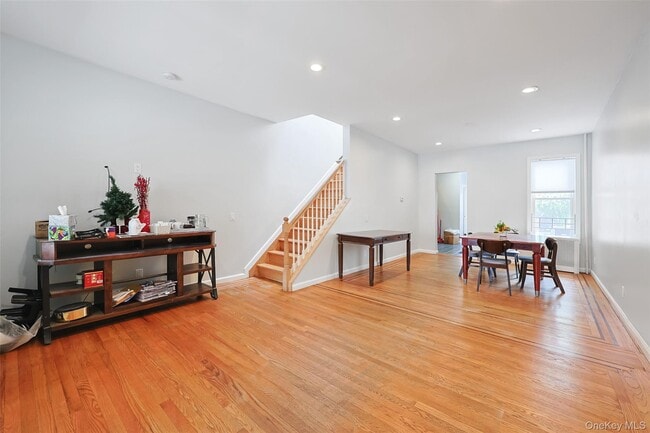 Building Photo - 68-48 78th St
