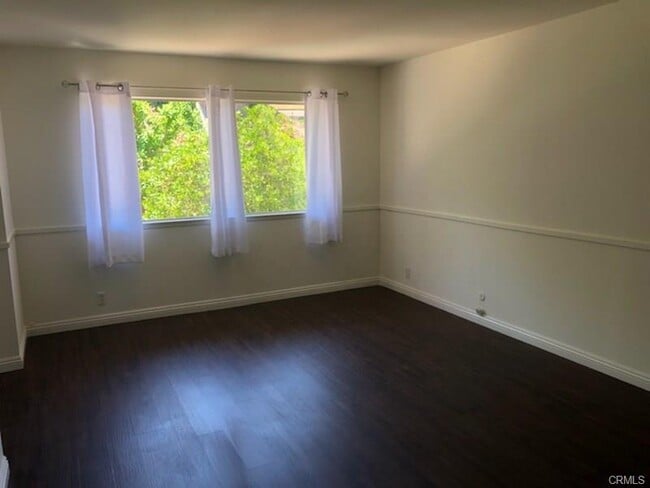 Building Photo - 26622 Saddleback Dr