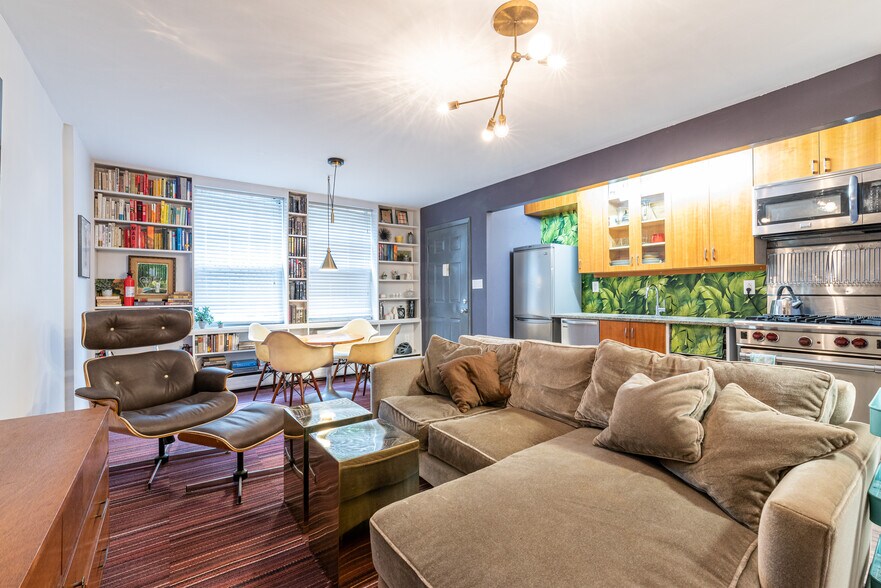 Building Photo - 471 East 144th Street