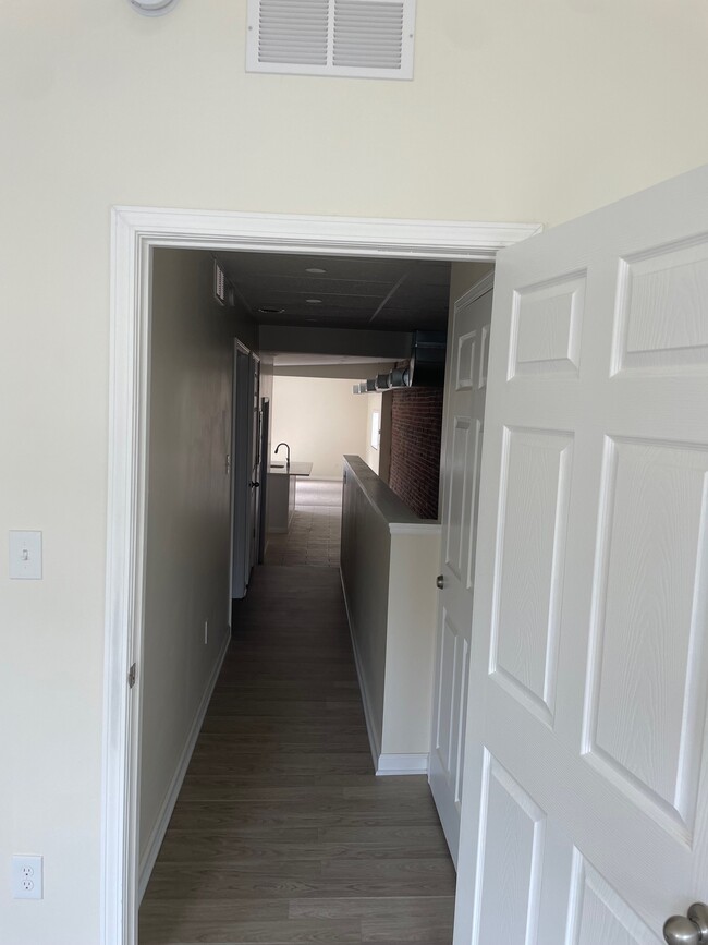 Hallway from Bedrooms to Kitchen - 4512 Liberty Ave