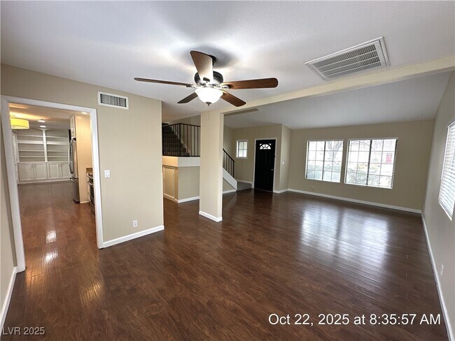 Building Photo - 2341 Moorpark Way