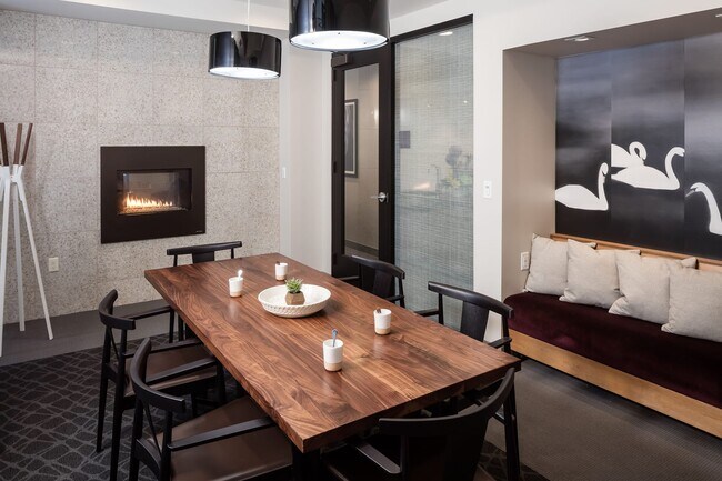 Building Photo - Ultra Luxury, Unique, Urban Rustic Style, ...