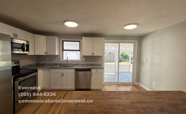 Building Photo - 3623 Bolamo Dr