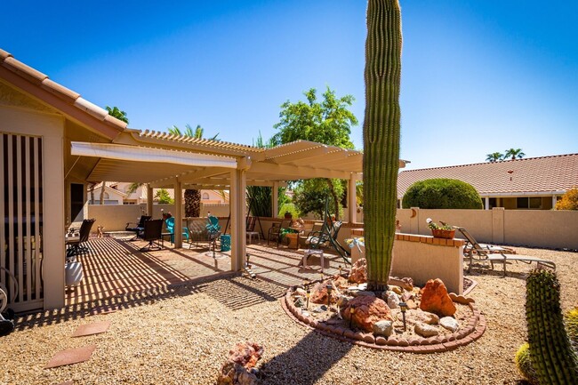 Building Photo - Furnished Rental, 55+, Move In Today!