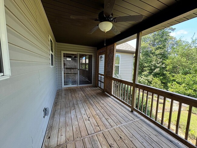 Building Photo - 106 S Hamlet Ct