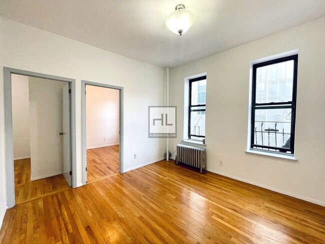 Primary Photo - Amazing 3 Bed | East 6th Street, East Village