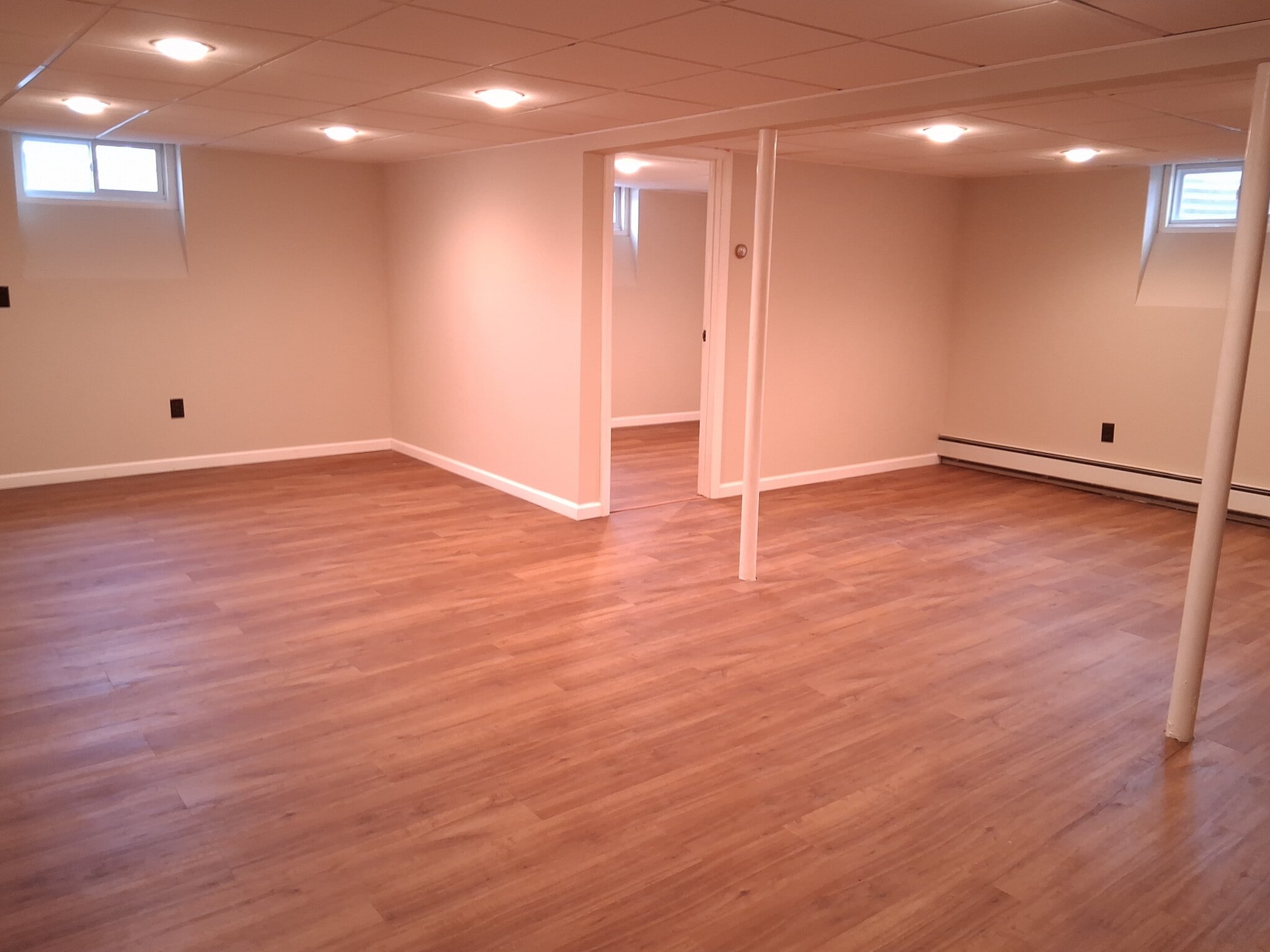 Building Photo - 34 Old East Neck Rd