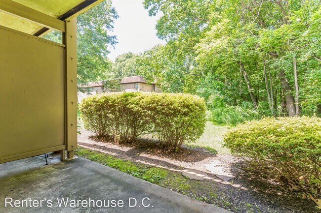 Building Photo - 1 br, 1 bath House - 5808 Royal Ridge Dr U...