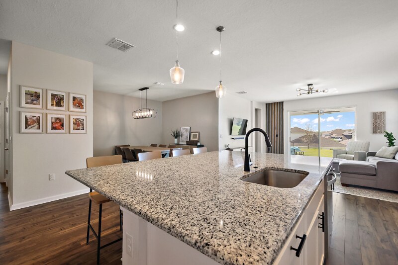 Building Photo - 4439 Davos Dr