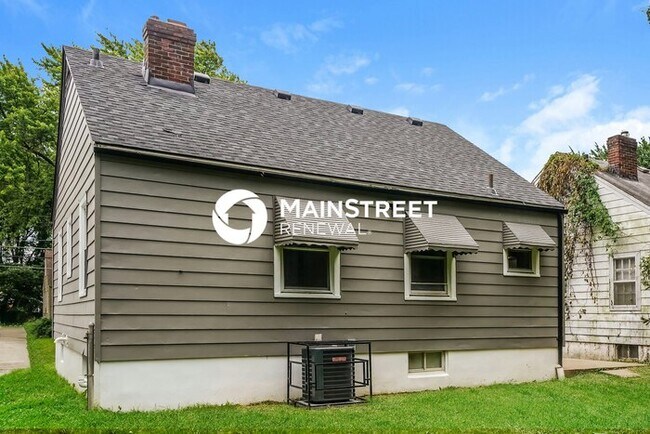 Building Photo - 2 Bedroom Pet-Friendly Home in Louisville,...