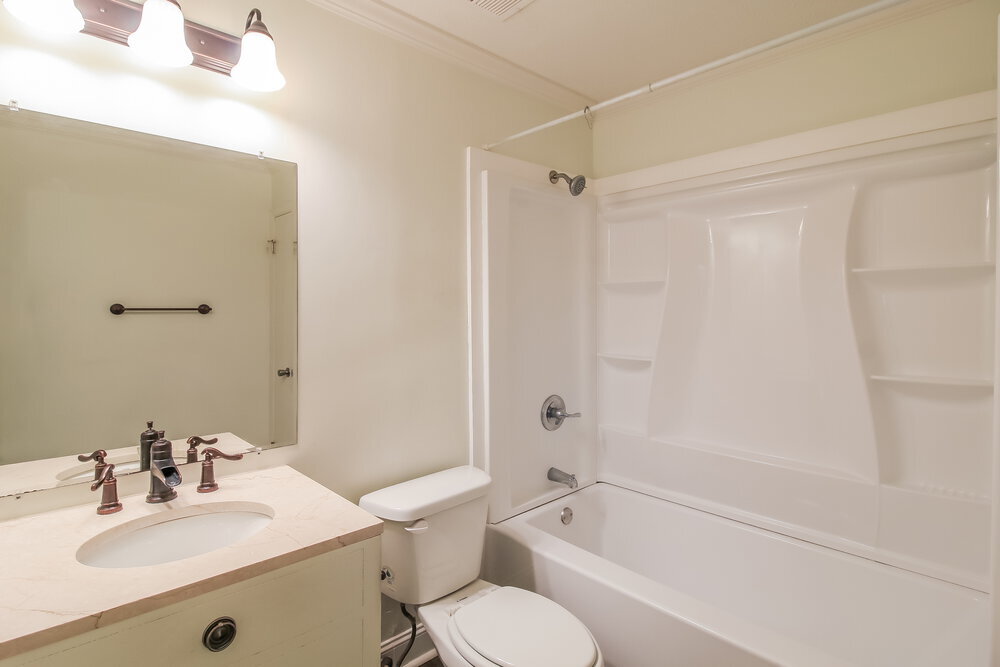 Building Photo - 9346 Woodknoll Way