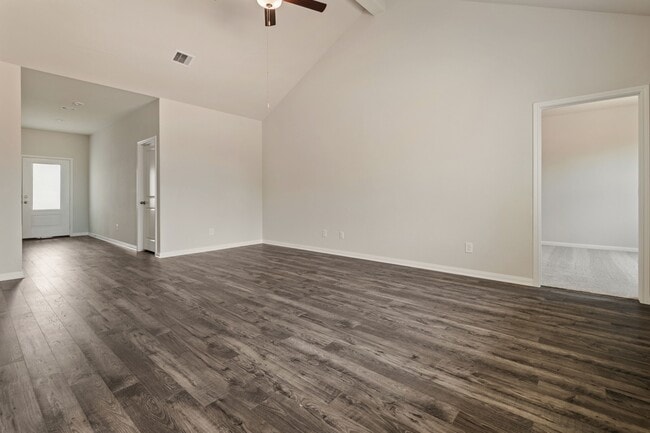 Building Photo - 345 Fastboy Ln