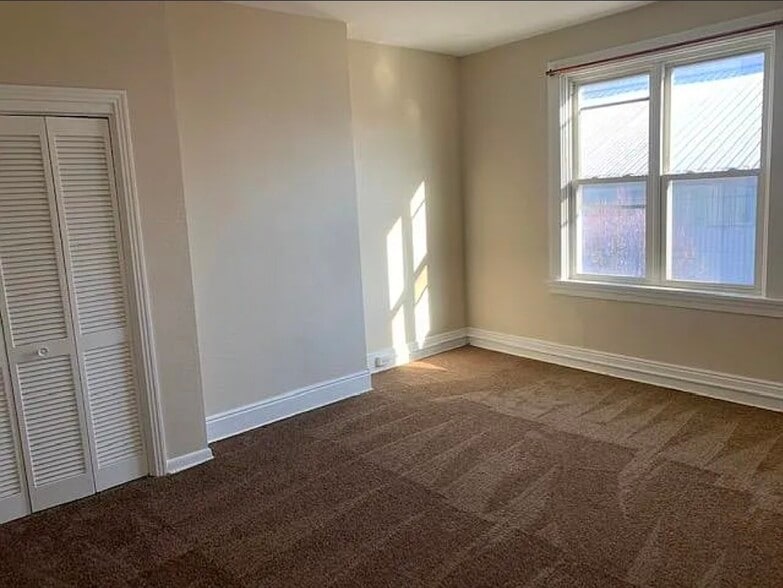 Building Photo - 405 Butler St