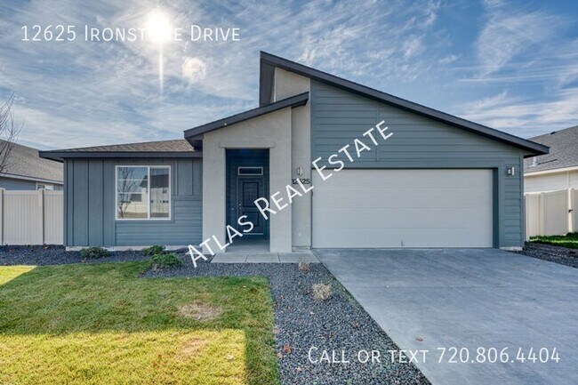 Building Photo - 4 WEEKS FREE RENT IF MOVED IN BY 4/15! Mod...
