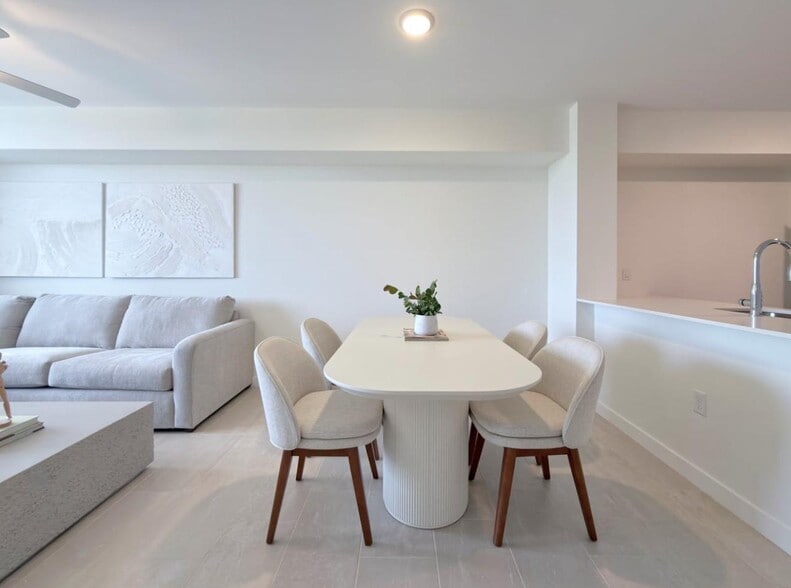 Building Photo - 11297 SW 4th St