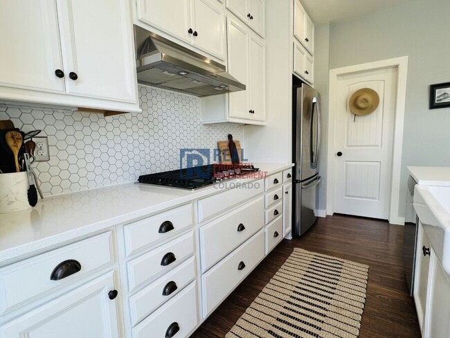 Building Photo - 2056 Sicily Cir