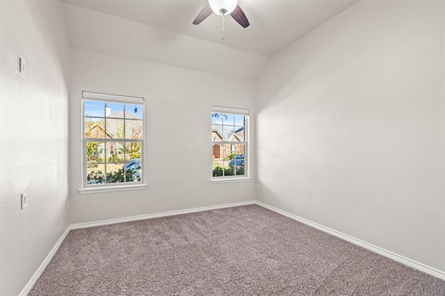 Building Photo - 1810 Sanderlain Ln