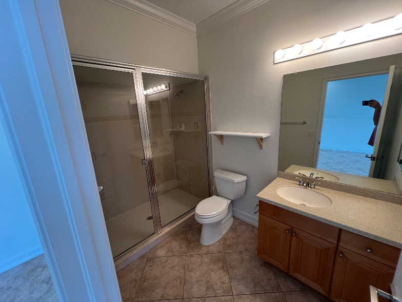 Building Photo - 934 SW 48th Terrace