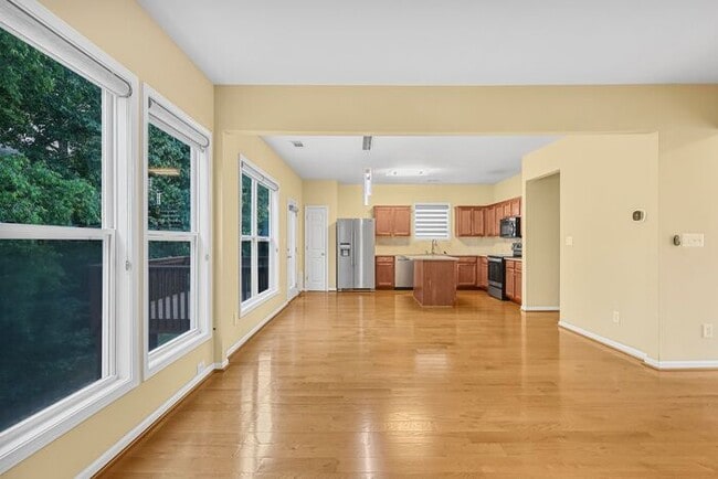 Building Photo - 477 Bridgeton Cove NE